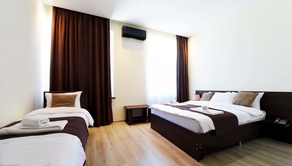 Gsg Hotel Tbilisi Exterior photo